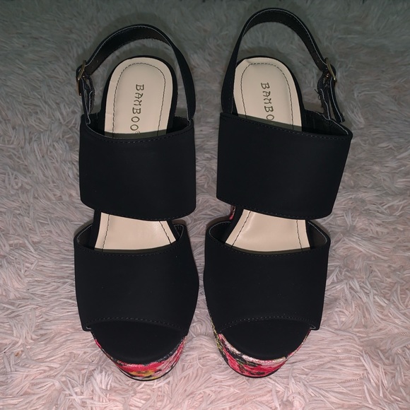 Platform Heels - Picture 2 of 7